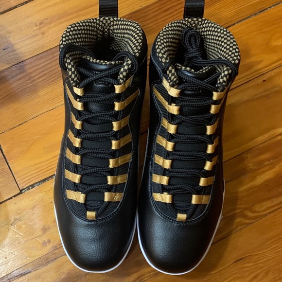 Nike Air Jordan 10 Mid Football Cleats Black Gold - Picture 4 of 7